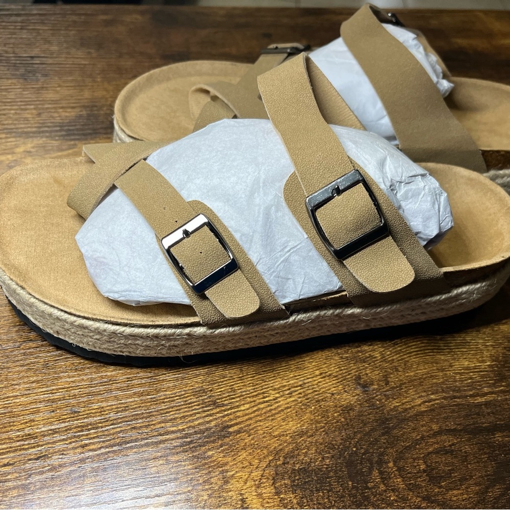 Sandals Women Platform 7.5 Beach Flip Flops Dual Adjustable Buckled Straps